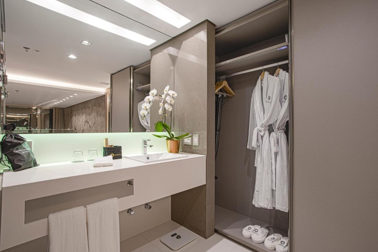 Suryaa Hotel Pinhais, Curio Collection By Hilton Exterior foto