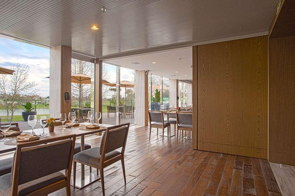 Suryaa Hotel Pinhais, Curio Collection By Hilton Restaurante foto